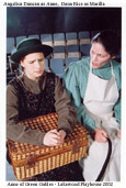 Angelica Duncan as Anne Shirley and Dana Rice as Marilla Cuthbert in Anne of Green Gables